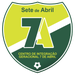 7 de Abril football club logo and badge
